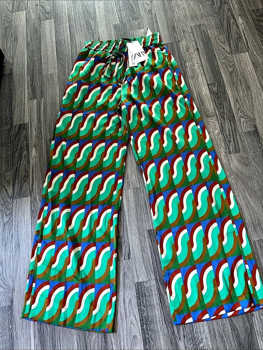 Zara Geometric Print Satin Trousers Wide Leg Geometric Pants in Green & Blue